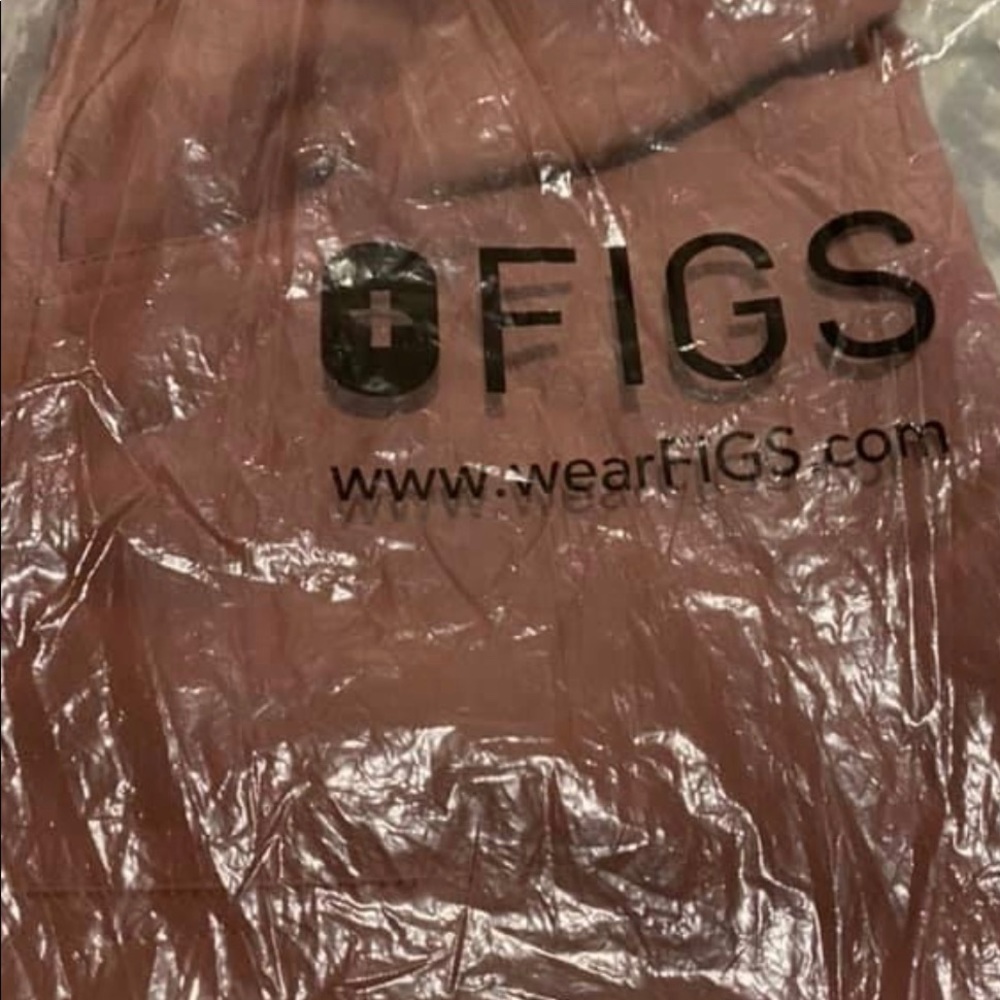 XXS figs yola pant mauve
